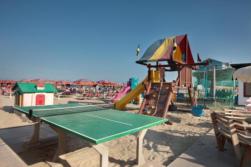ראבנה Hotel David מראה חיצוני תמונה